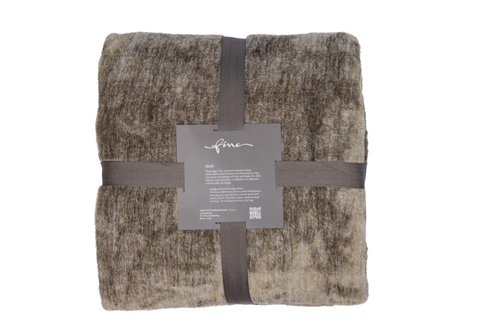 Melli 111 blonde - throw