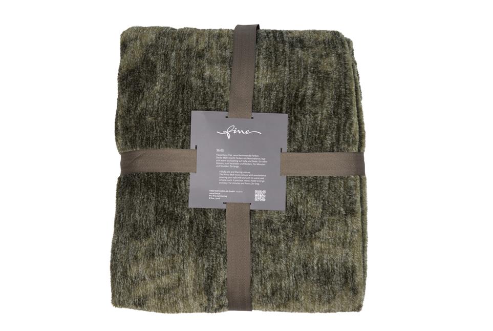 Melli 131 green - throw